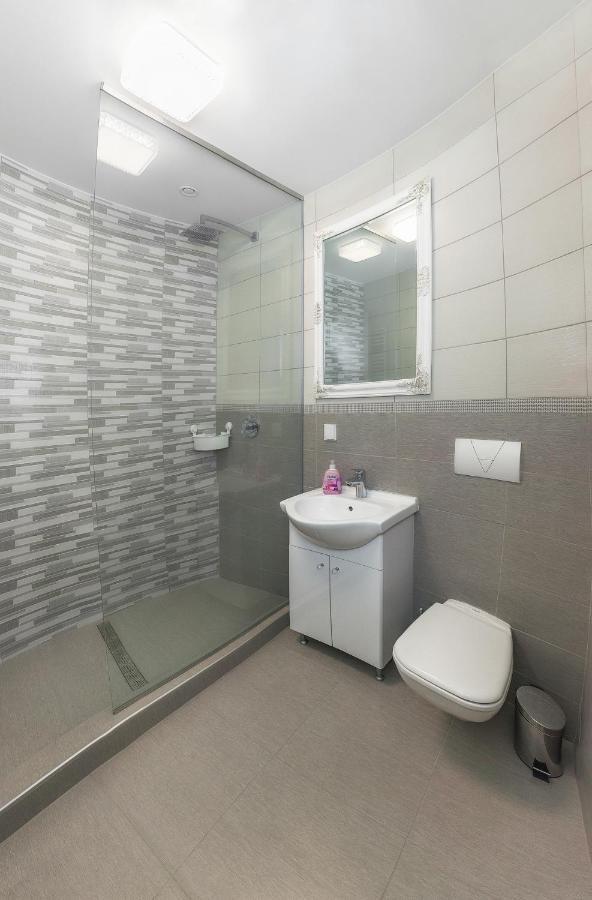 Corso Lux Apartman Gyula Ngoại thất bức ảnh